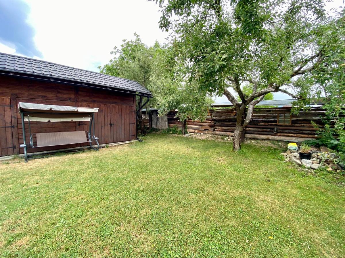Drevenica Emilka, 5 Min Restauracia, Z Terasy Vyhlad Na Kralovu Holu A Polomske Ocko, Gril, Ohnisko, Kotlik Villa Brezno Exterior photo